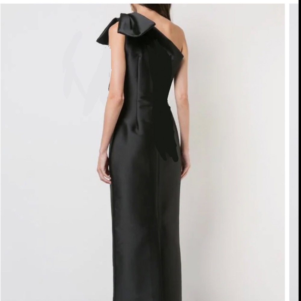 Bow Gown
